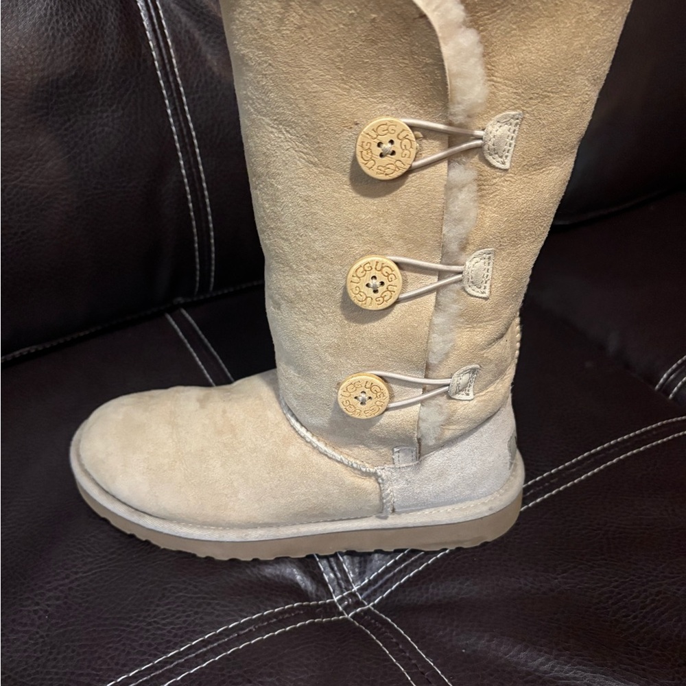 UGG Beige Bailey Button Button Boots - Picture 3 of 6